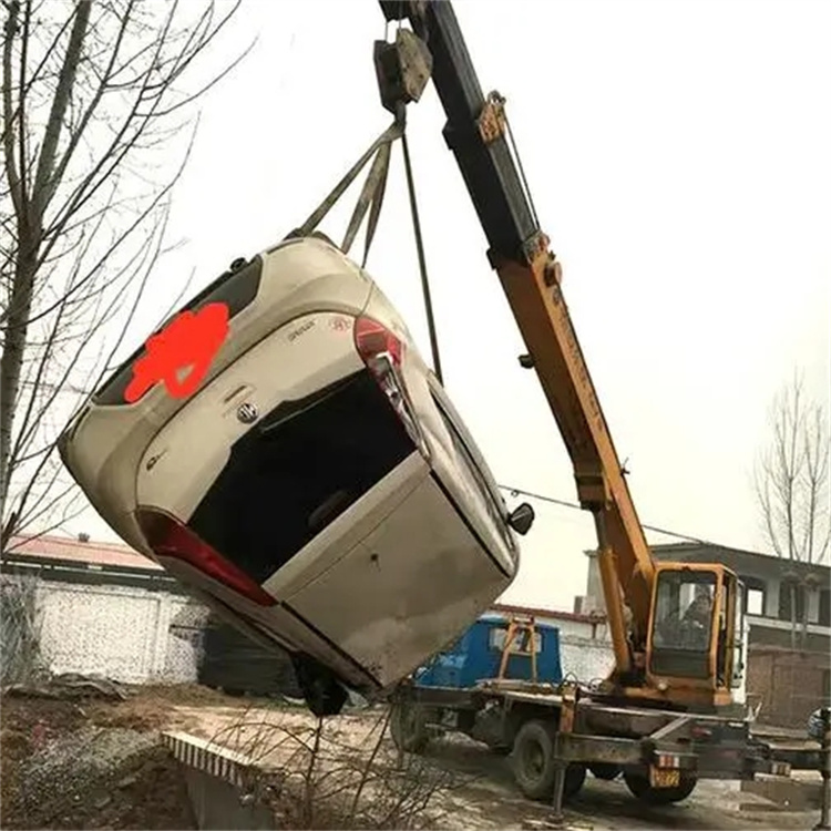 皂市镇随时待命，吊车24小时道路救援服务全解析